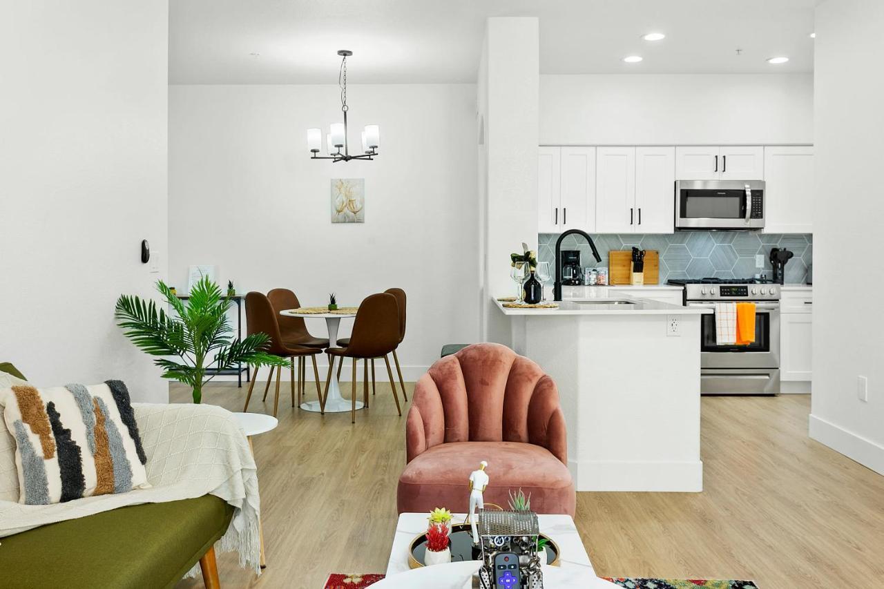 Cozysuites Glendale By The Stadium With Pool 10 المظهر الخارجي الصورة